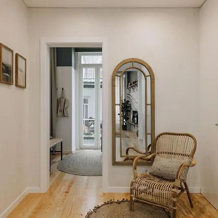 Estepa - 1 Bedroom In Santo Antonio ליסבון